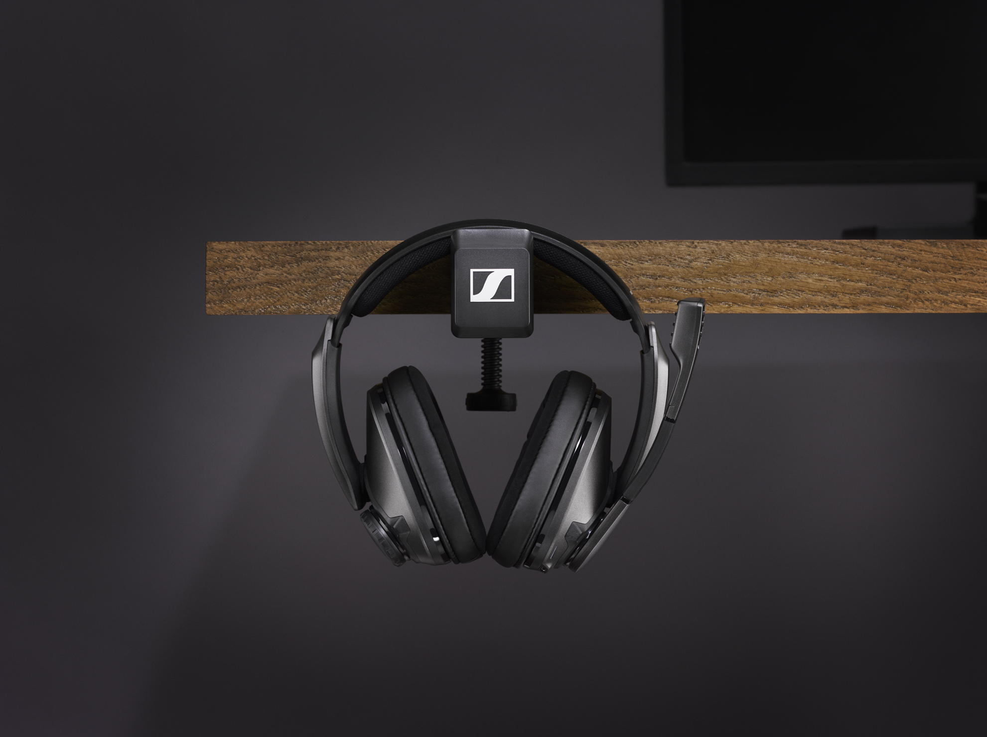 Hardware Review: Sennheiser GSP 370 Wireless Headphones - PS4/PC