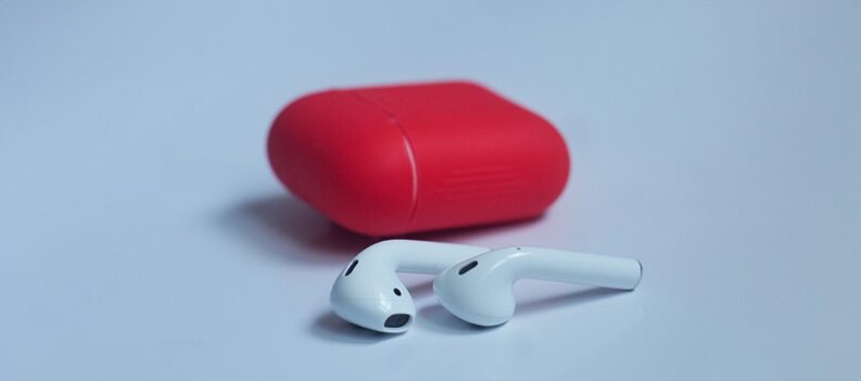 how to use airpods with ps4