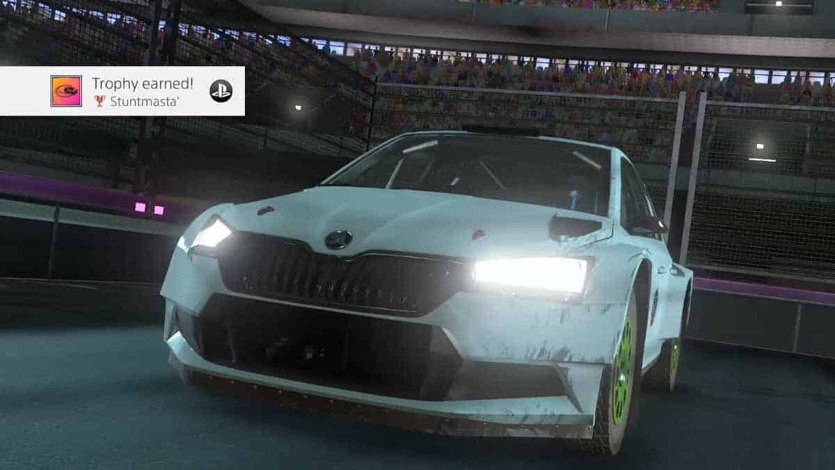 Dirt 5: Stuntmasta Trophy Guide