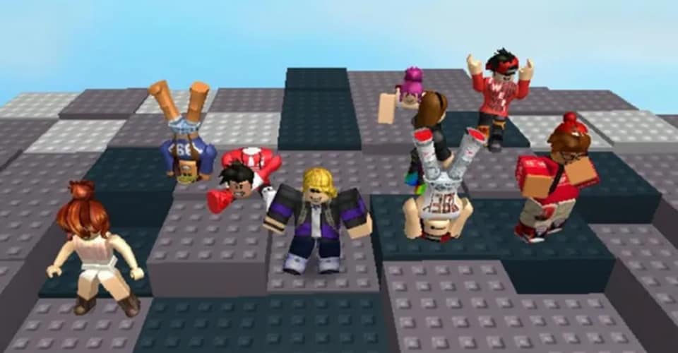 Roblox: How to Get Bloxy Builder Helmet