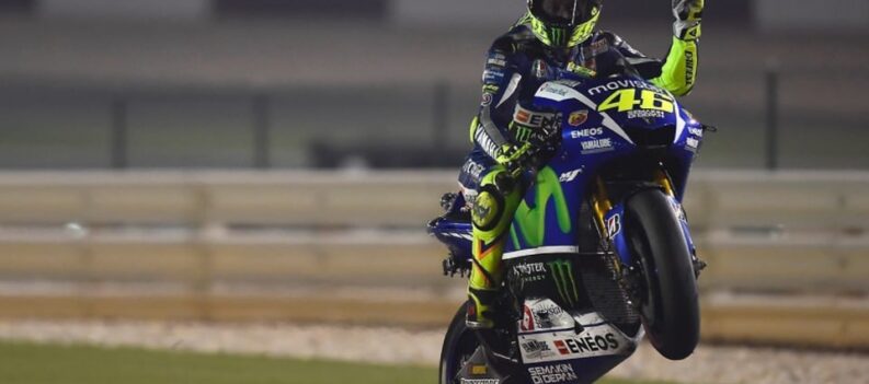 moto gp 21 how to wheelie