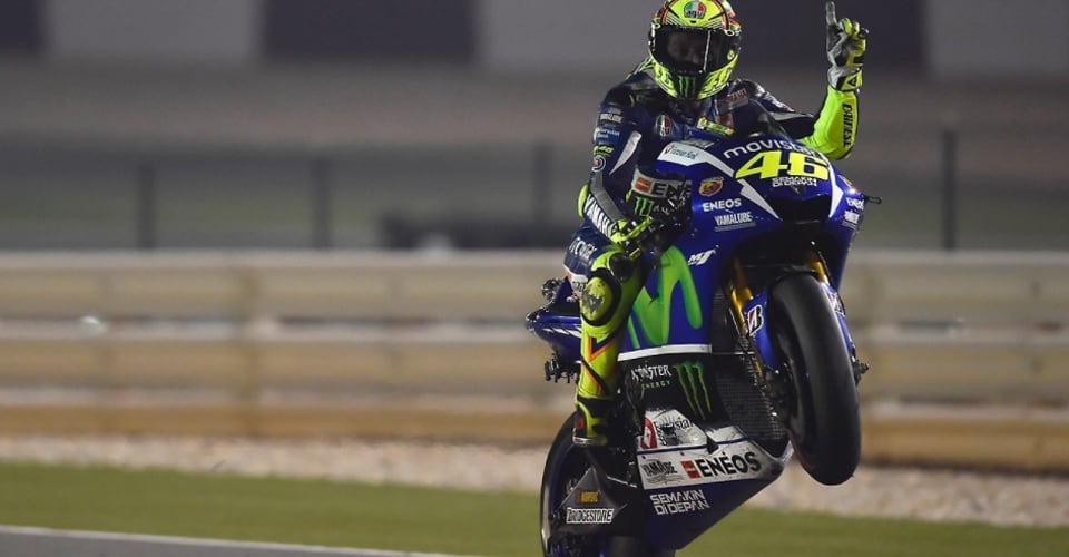 MotoGP 21: How to Wheelie
