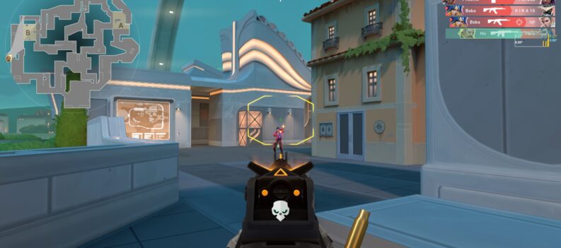 featured image how to change default movement settings in valorant